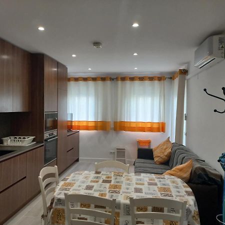 Regueiro Quarteira Beach Apartment Exterior foto