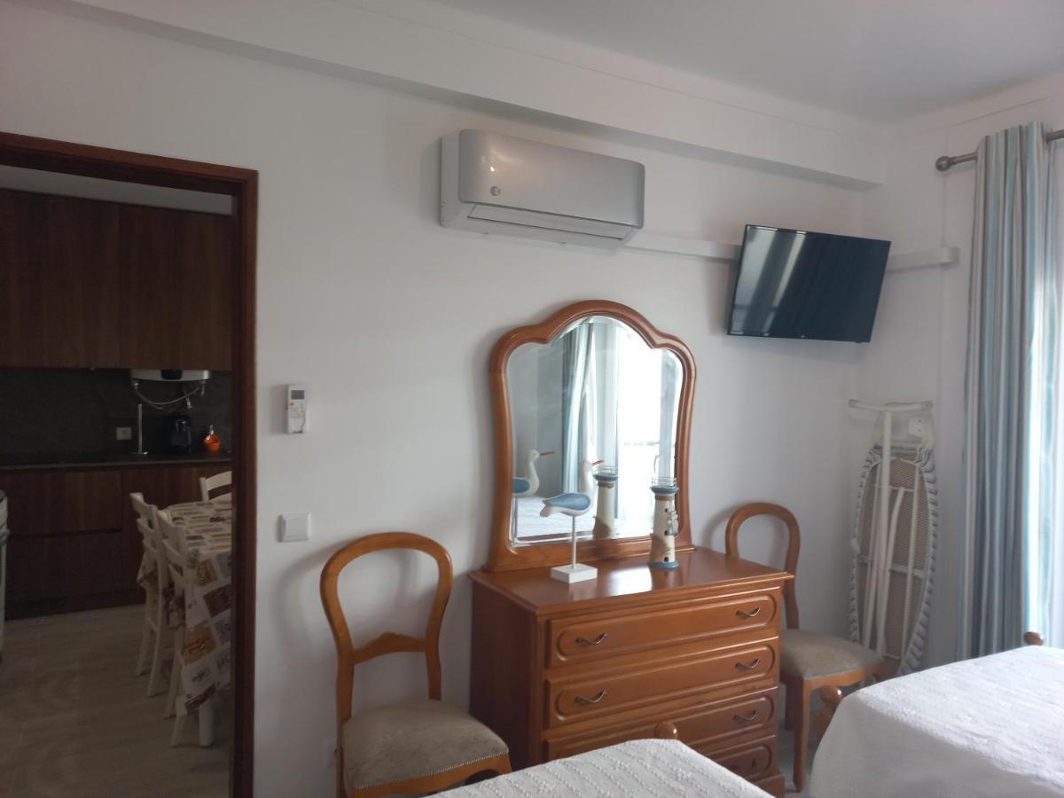 Regueiro Quarteira Beach Apartment Exterior foto