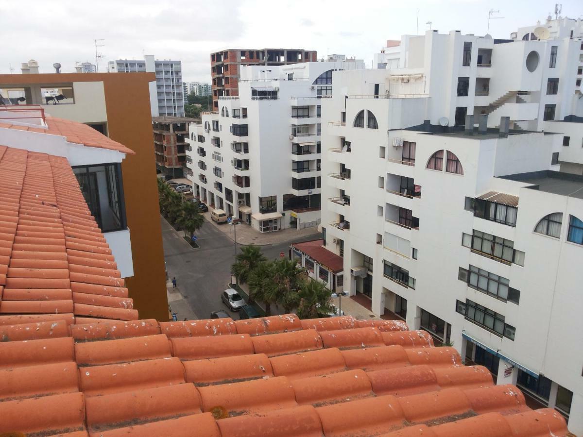 Regueiro Quarteira Beach Apartment Exterior foto