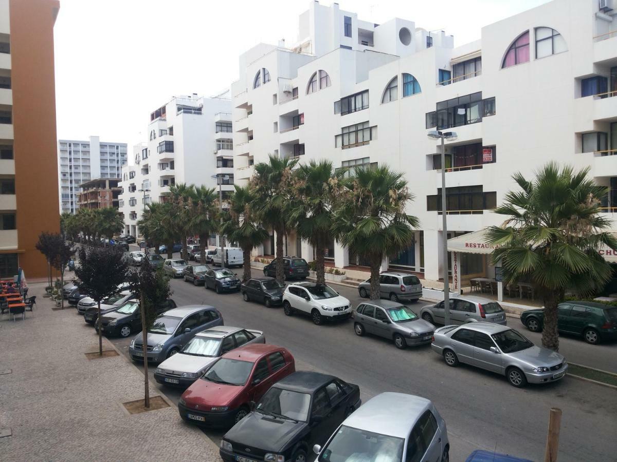 Regueiro Quarteira Beach Apartment Exterior foto